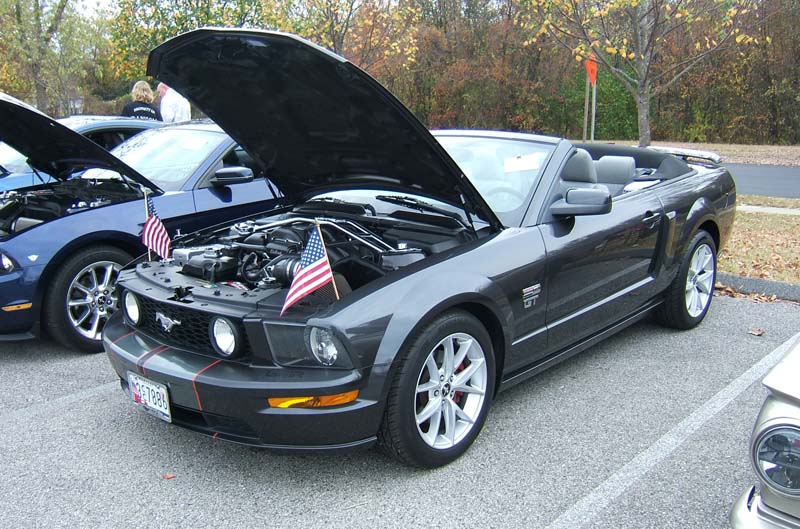 Black Mustang GT