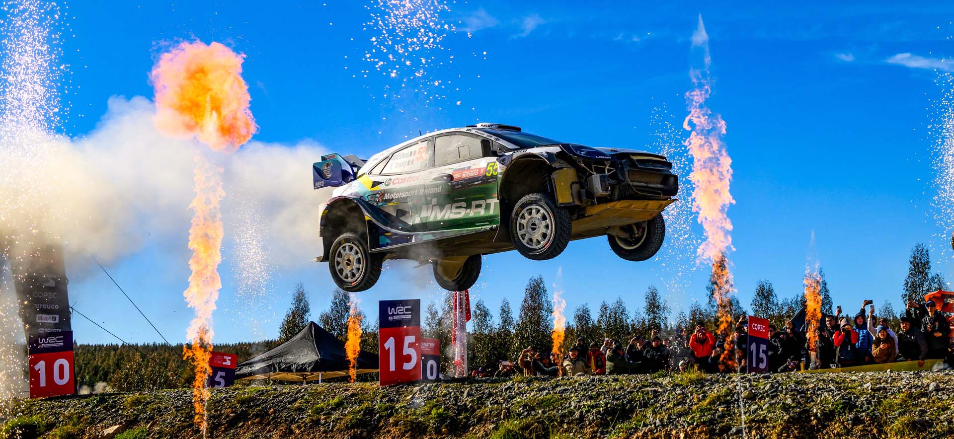 rally car jumping 