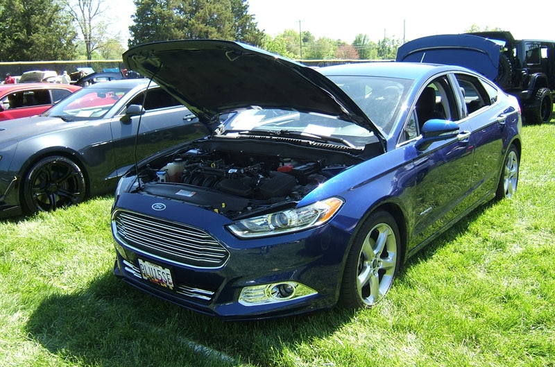 Ford Fusion with hood up