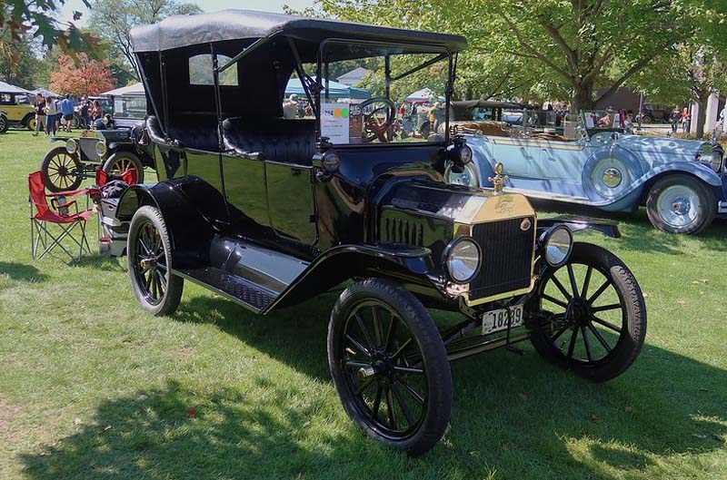 Vintage Ford on display 