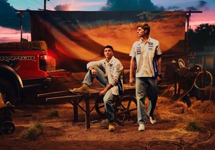 max and isack on raptor in merch