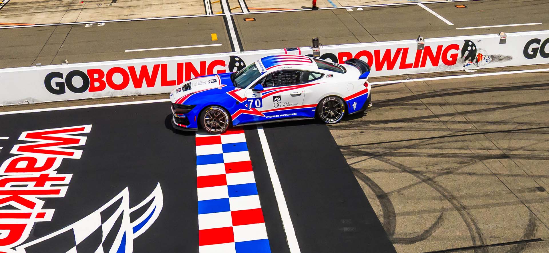 Mustangs on the track