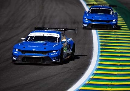 Mustangs on the track