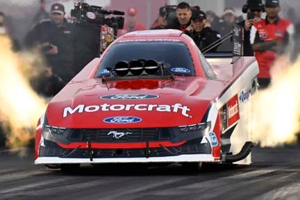 Mustang funny car on track