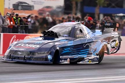 Mustang funny car on track