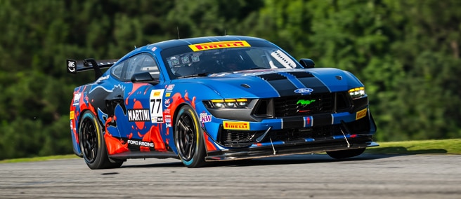 Mustang GT4 on the track