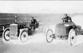 Two race cars in 1903