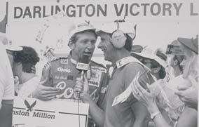 Bil Elliott winning at Darlington in 1985