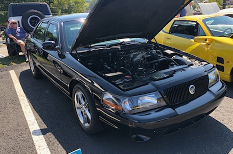 Mustang Club at Shultz Ford