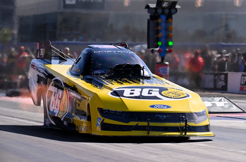 Tasca Mustang on the strip