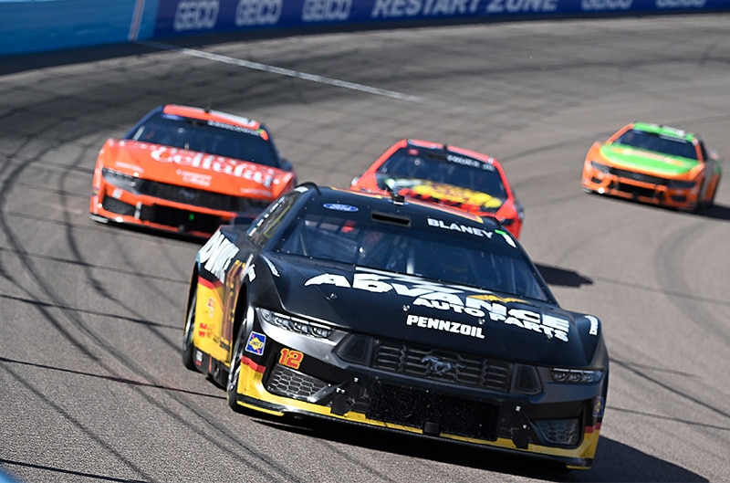 Ford Mustang Dark Horse on Track
